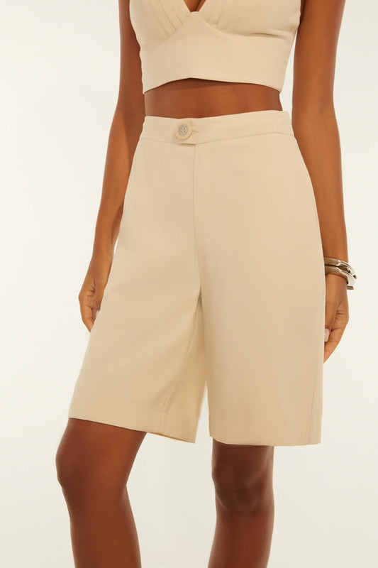 Bermuda Maxi em Viscose com Botões